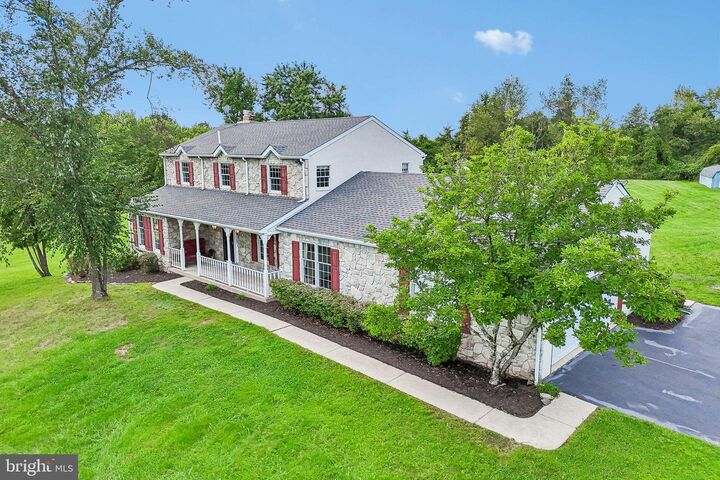 Property Photo: 857 Heimbach Road PA 18074