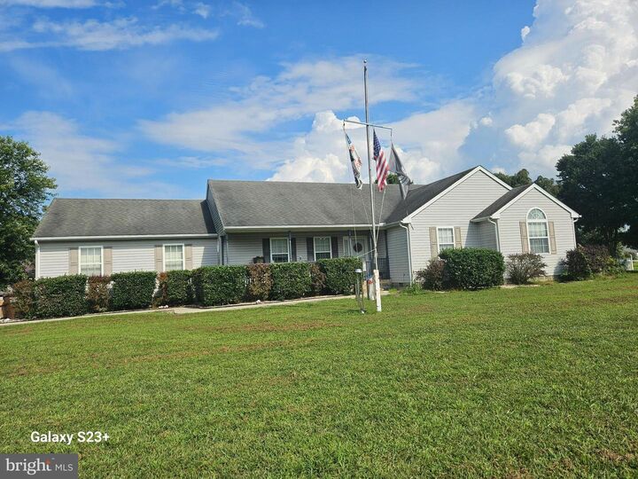Property Photo:  213 S Paula Lynne Drive  DE 19973 