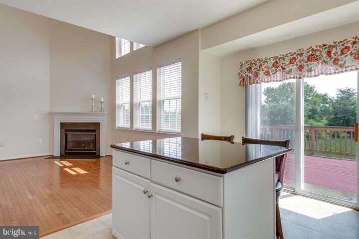 Property Photo:  6805 Hollow Glen Court  VA 20155 