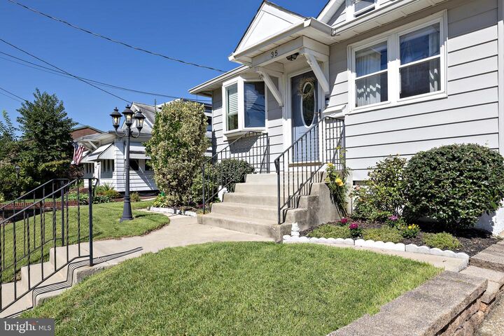 Property Photo:  35 E Kraft Avenue  NJ 08107 
