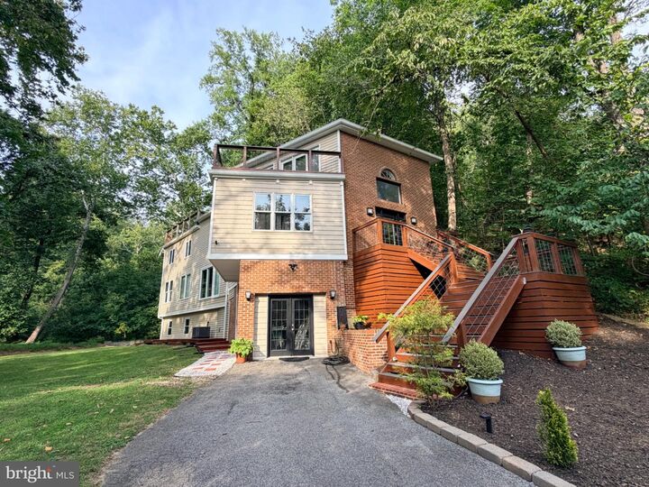 Property Photo:  13911 Piscataway Drive  MD 20744 