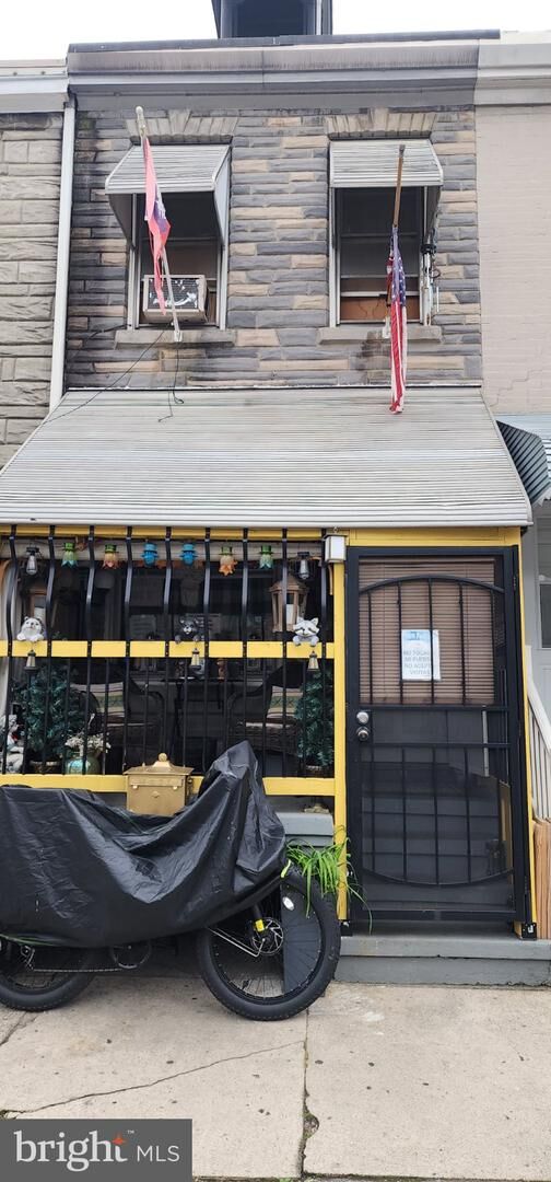 Property Photo: 222 S 10th Street PA 19602