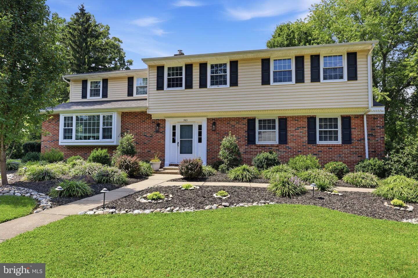 Property Photo:  593 Kings Road  PA 19067 