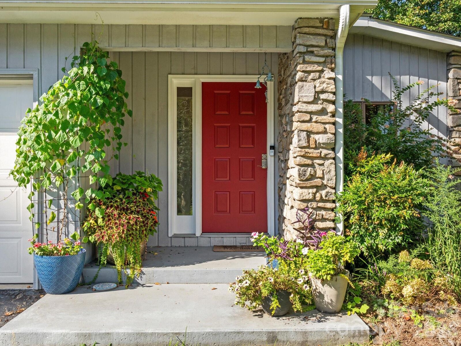 Property Photo: 110 Aurora Drive NC 28805