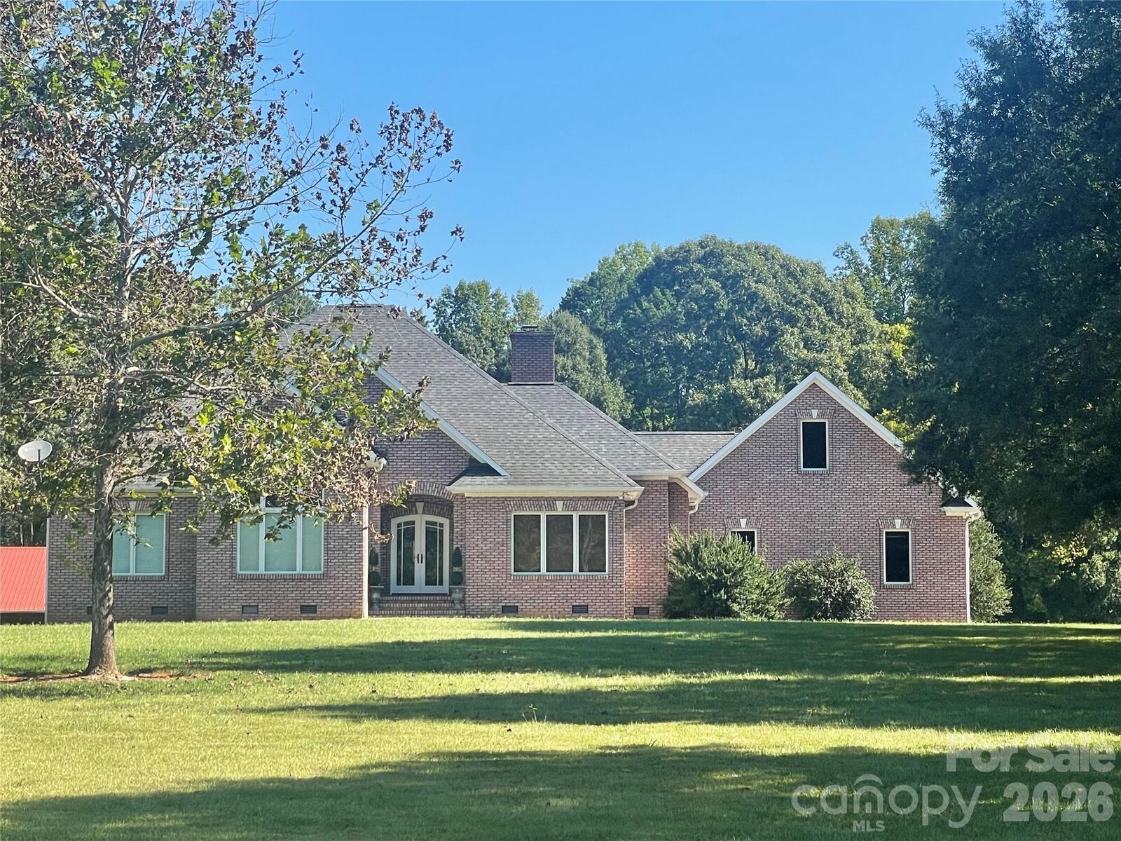 Property Photo: 3842 Sherrills Ford Road NC 28147