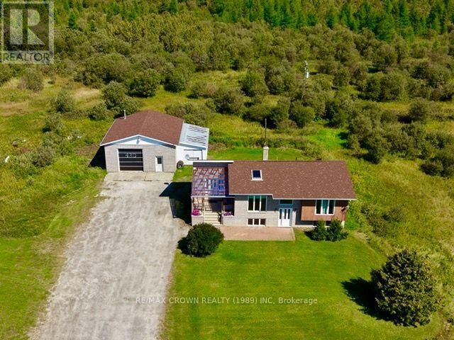 Property Photo:  430 Highway 11  ON P0L 1T0 