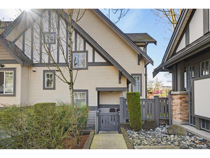 Property Photo:  20038 70 Avenue 1  BC V2Y 0B4 