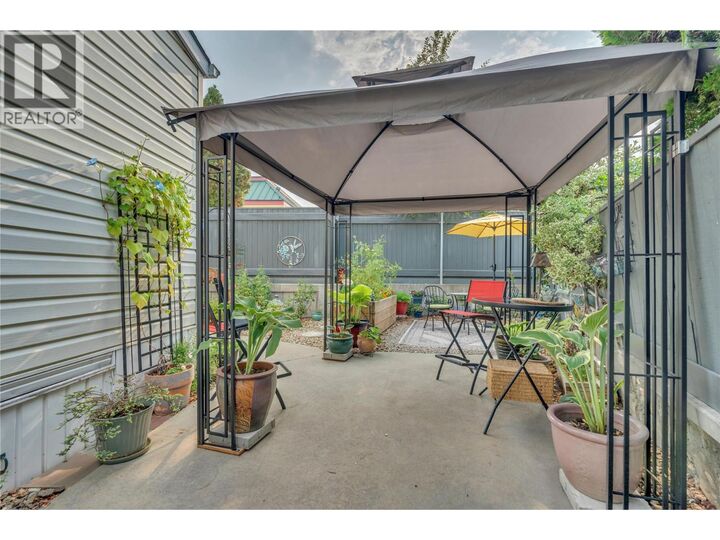 Property Photo: 999 Burnaby Avenue 54 BC V2A 1G7