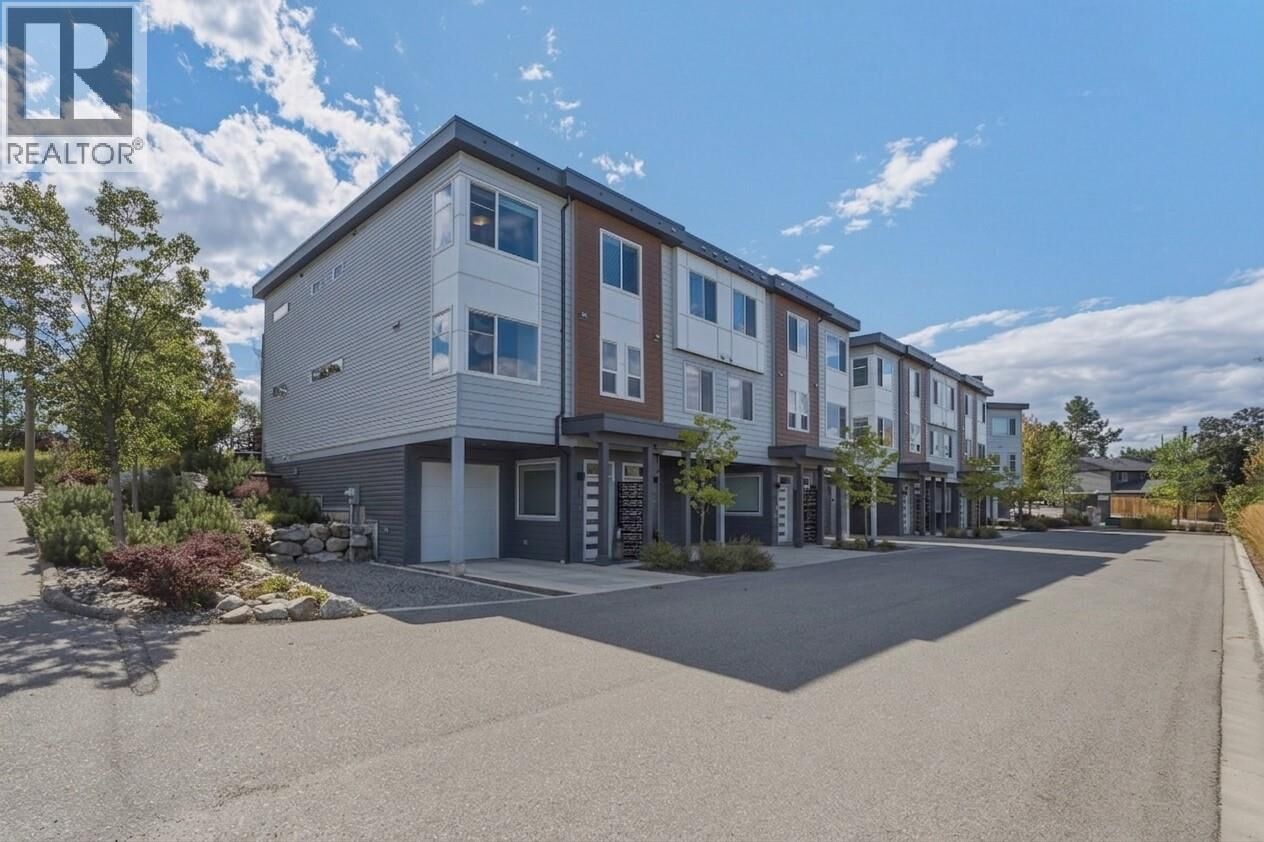 Property Photo:  3405 16 Avenue 1  BC V1T 1A7 