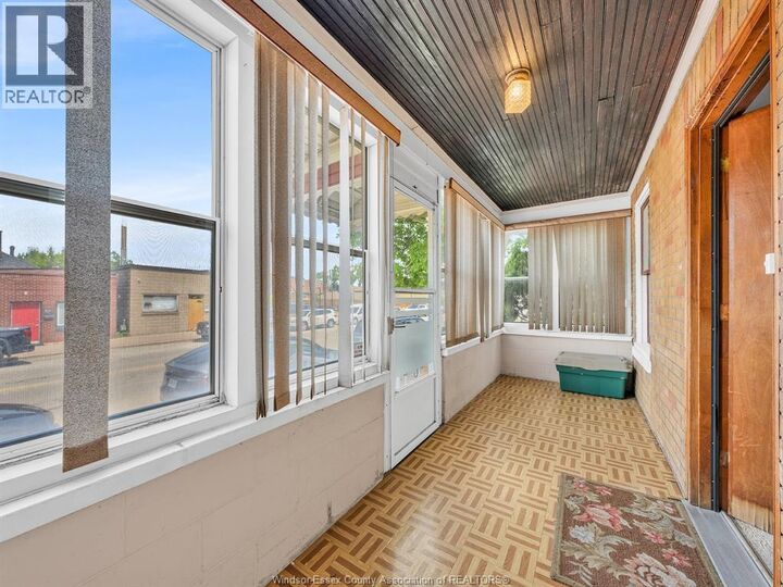 Property Photo:  1221 Erie  ON N9A 3Z6 