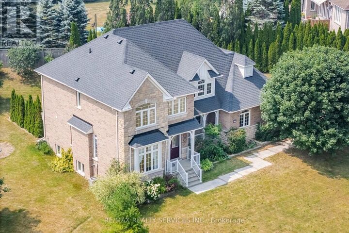 Property Photo: 15 Upper Canada Drive ON N0B 1Z0