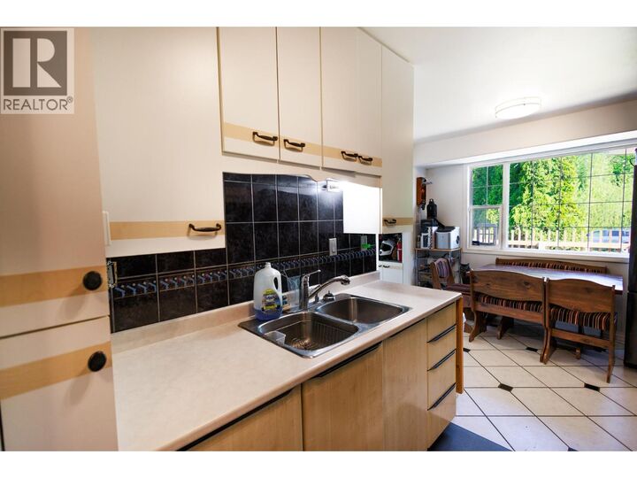 Property Photo:  4523 Graham Avenue  BC V8G 1A2 