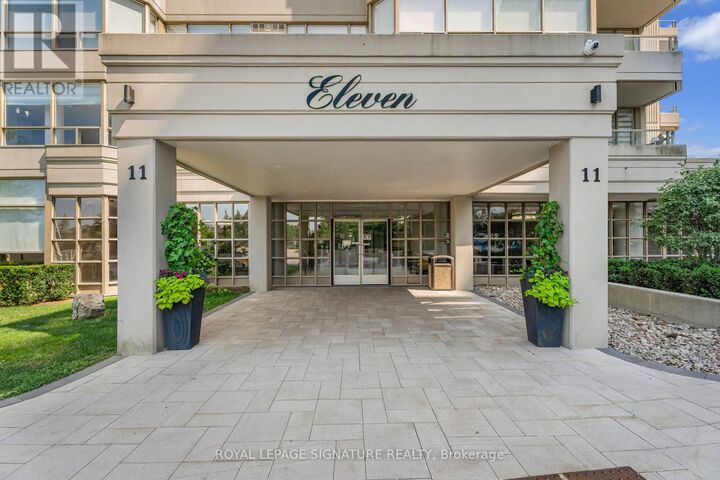 Property Photo: 11 Townsgate Drive 1410 ON L4J 8G4