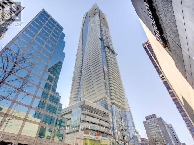 Property Photo: 1 Bloor Street East 6305 ON M4W 1A9