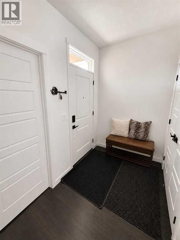 Property Photo: 56 Rowmont Common Northwest AB T3L 0L1