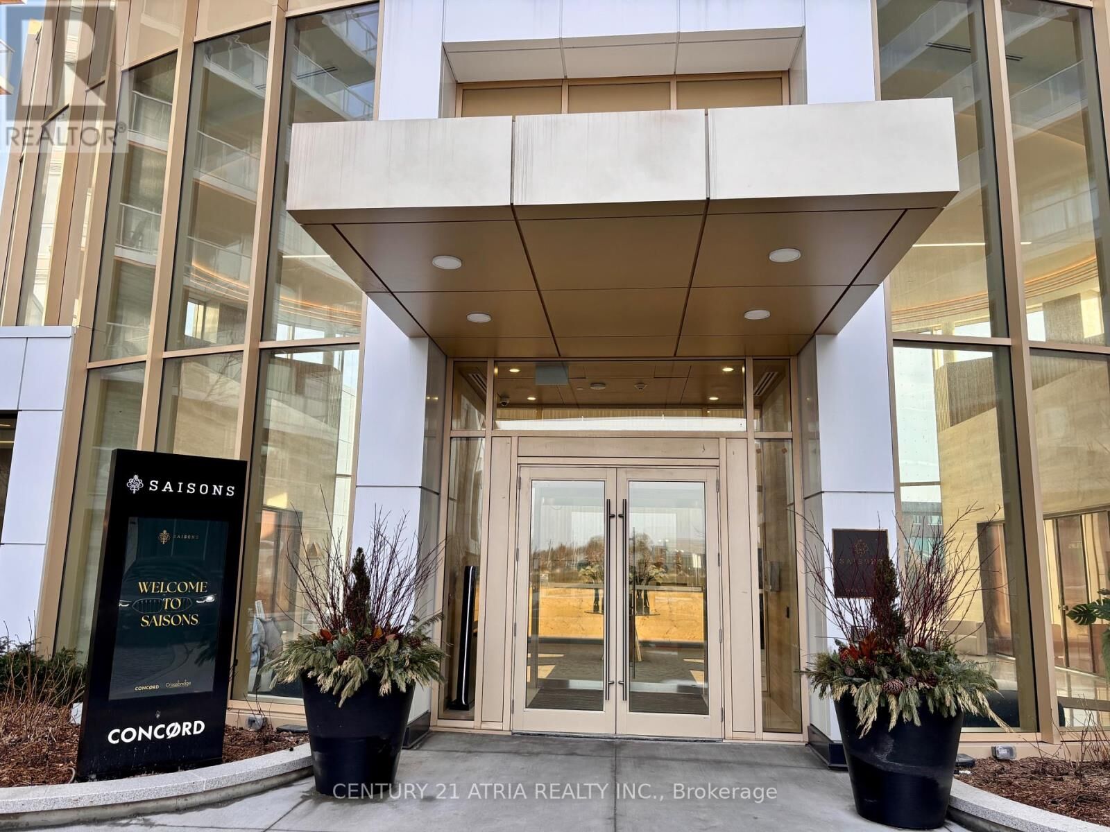 Property Photo:  27 McMahon Drive 2308  ON M2K 0J2 