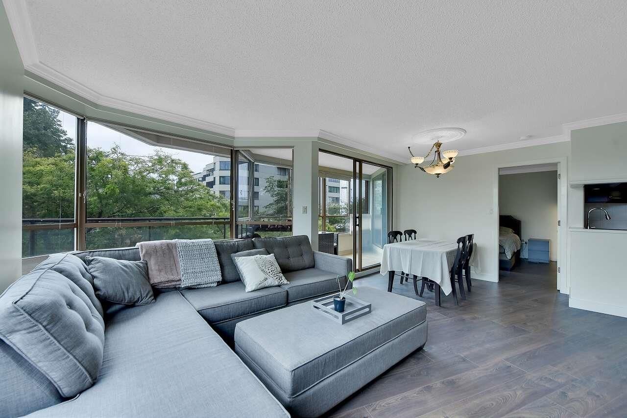 Property Photo:  15111 Russell Avenue 309  BC V4B 2P4 