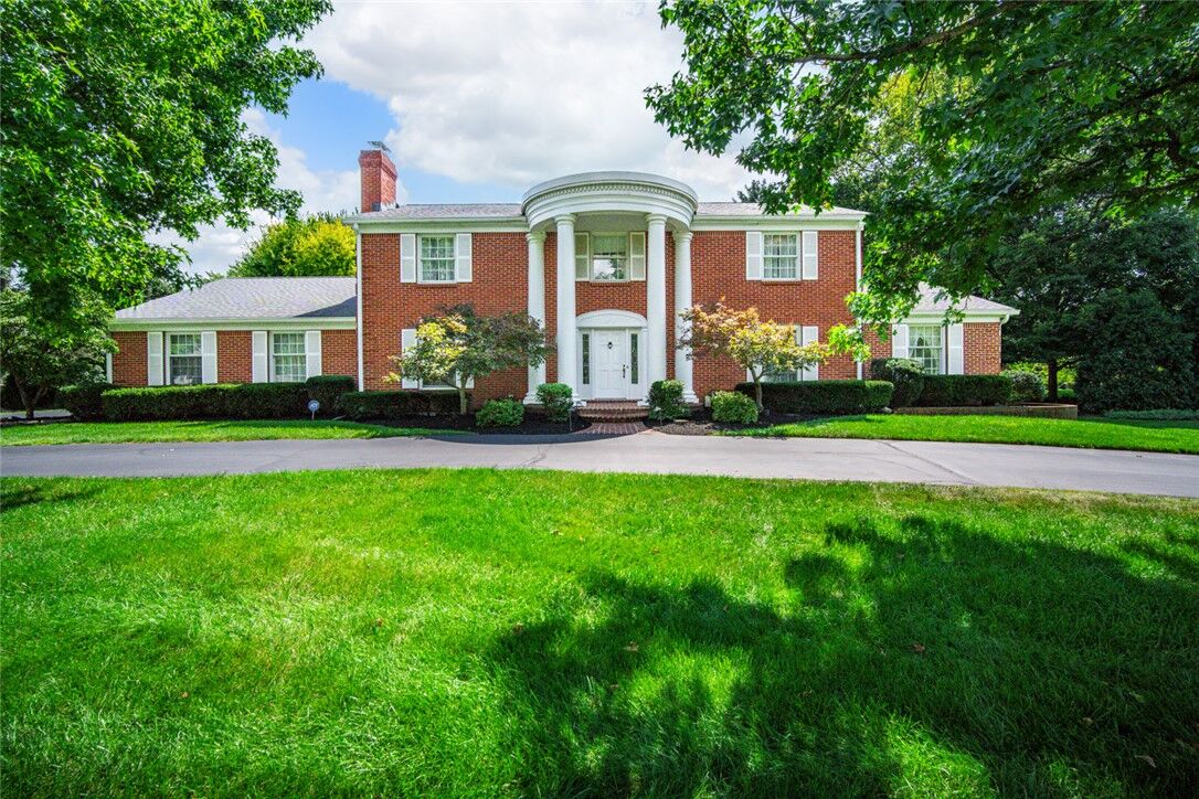 Property Photo:  1010 Brittany Hills Drive  OH 45459 