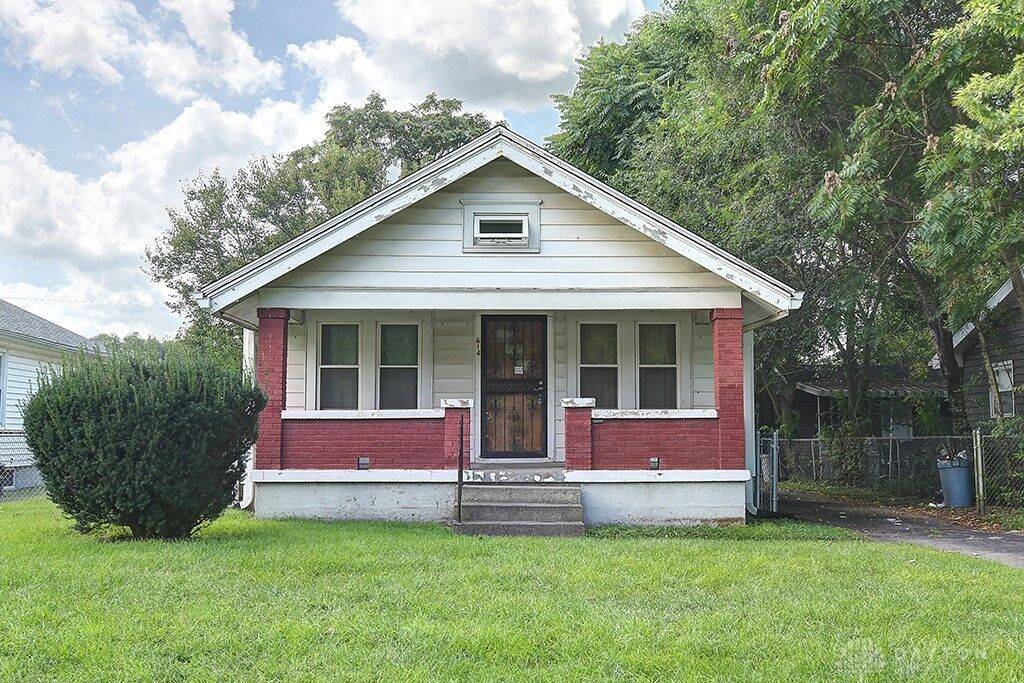 Property Photo: 614 Granada Avenue OH 45044