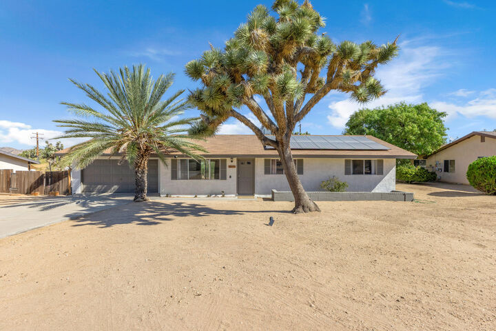 Property Photo:  56616 Mountain View Trail  CA 92284 