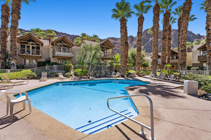 Property Photo:  46700 Mountain Cove Drive 5  CA 92210 