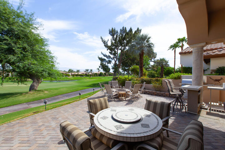 Property Photo:  79090 Vía Corta  CA 92253 