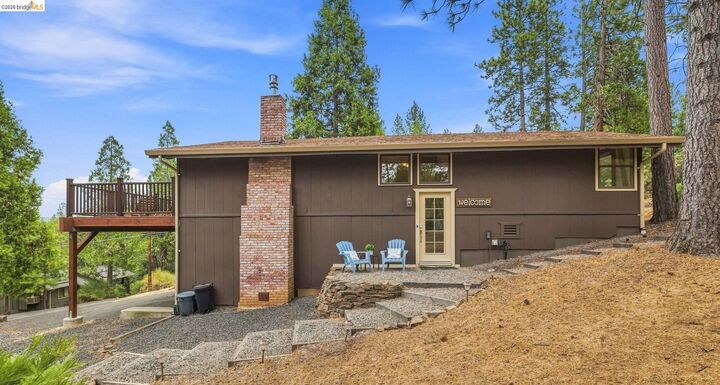 Property Photo: 19933 Pine Mountain Dr. CA 95321