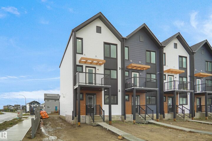 Property Photo:  99 Nerine Crescent  AB T8N 8C6 