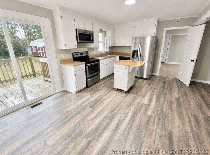 Property Photo:  5934 Braxton Road  NC 28348 