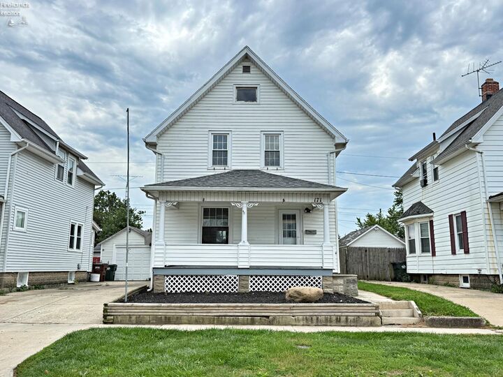 Property Photo:  171 Hall Street  OH 44883 
