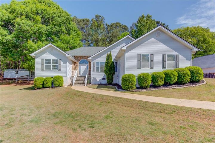Property Photo:  3314 Banks Mountain Drive  GA 30506 