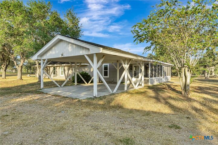 Property Photo:  351 Sulphur Estates Rd  TX 77905 