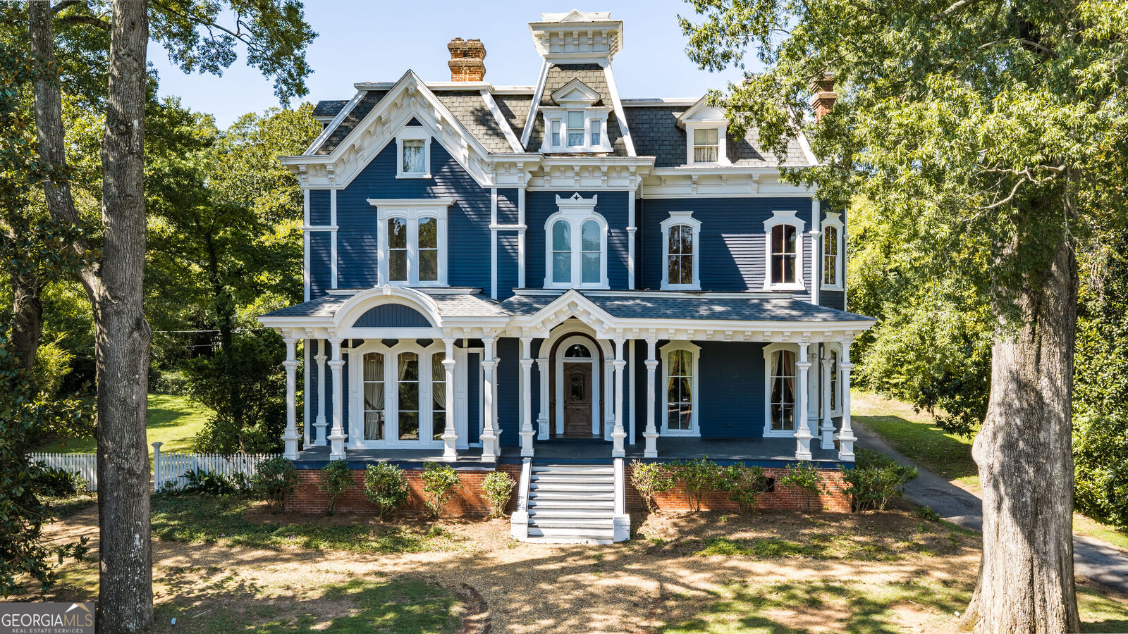 Property Photo:  906 E 2nd Avenue  GA 30161 