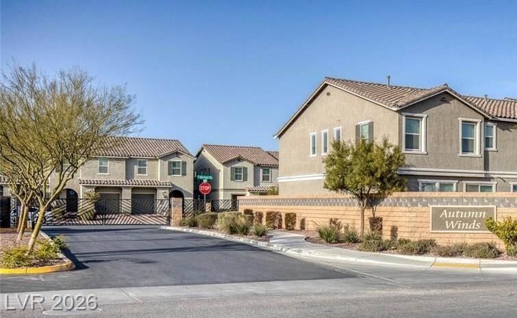 Property Photo: 5392 Blustery Towns Avenue NV 89118