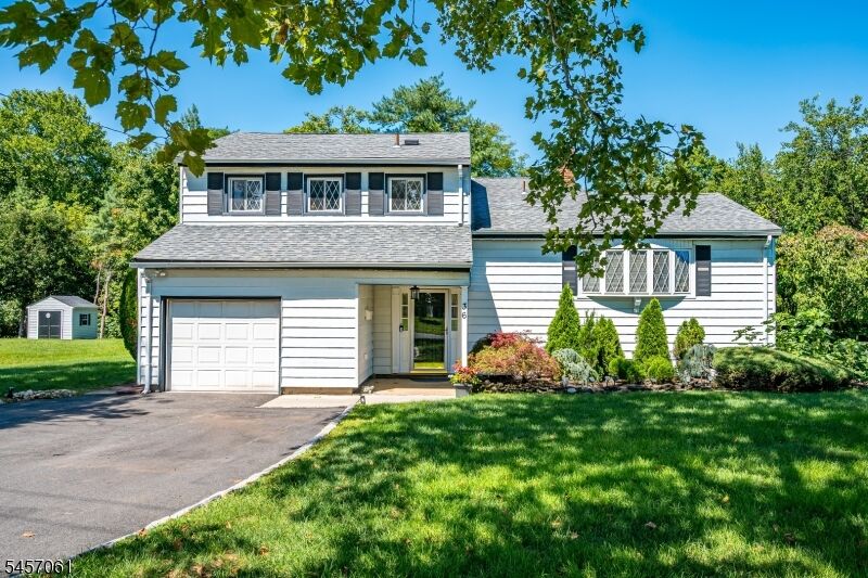Property Photo:  36 Foxwood Dr  NJ 08873 