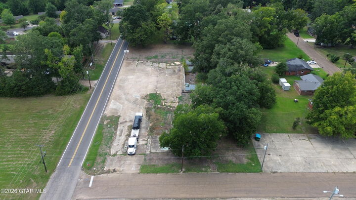 Property Photo: 1047 E Brame Avenue MS 39773