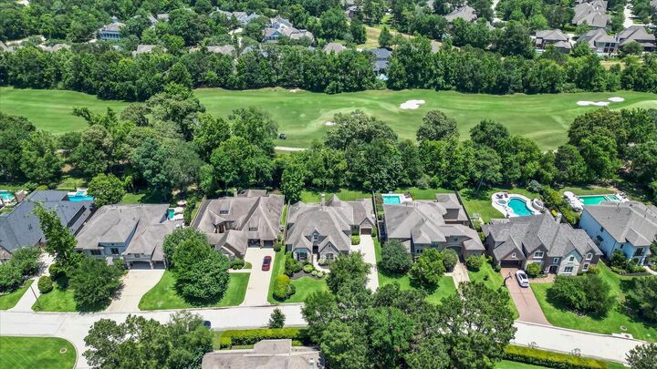 Property Photo: 171 Del Monte Pines Drive TX 77316