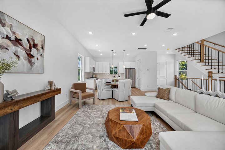 Property Photo: 316 Walthall B TX 77022