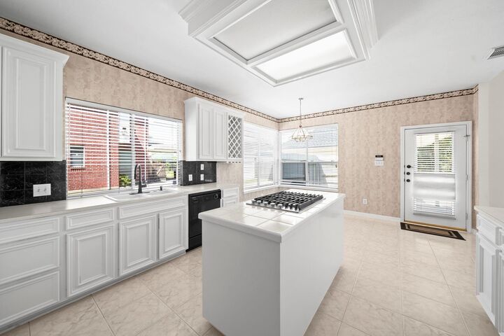 Property Photo: 3415 Shadymist Drive TX 77082