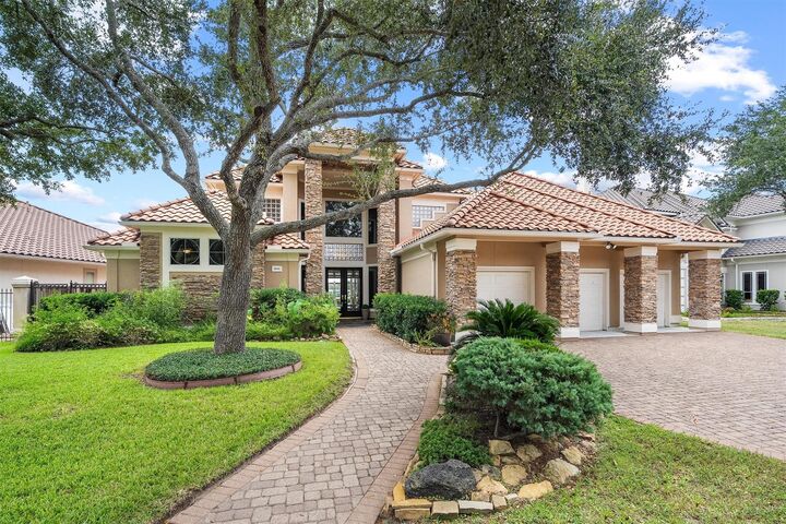 Property Photo:  19006 Windsor Lakes Drive  TX 77094 