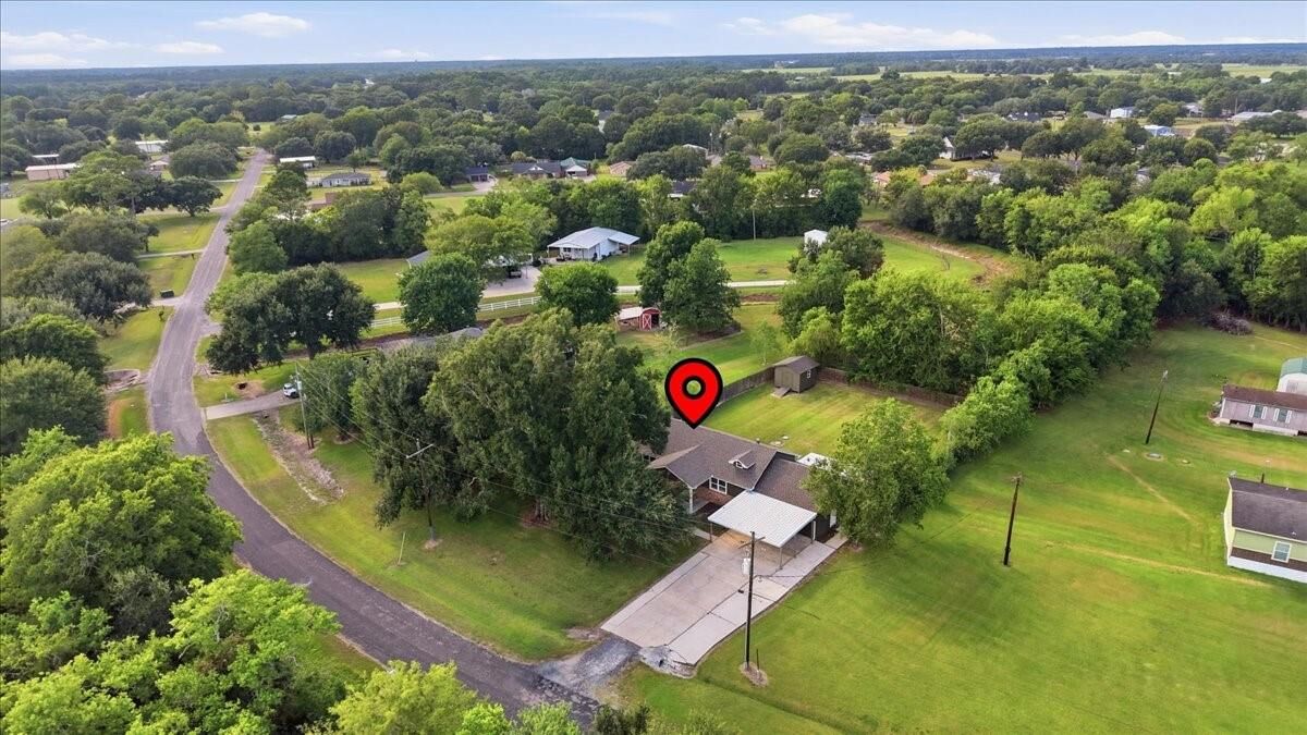 Property Photo:  11565 Greenway Drive  TX 77705 