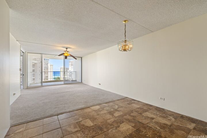 Property Photo: 469 Ena Road 2611 HI 96815