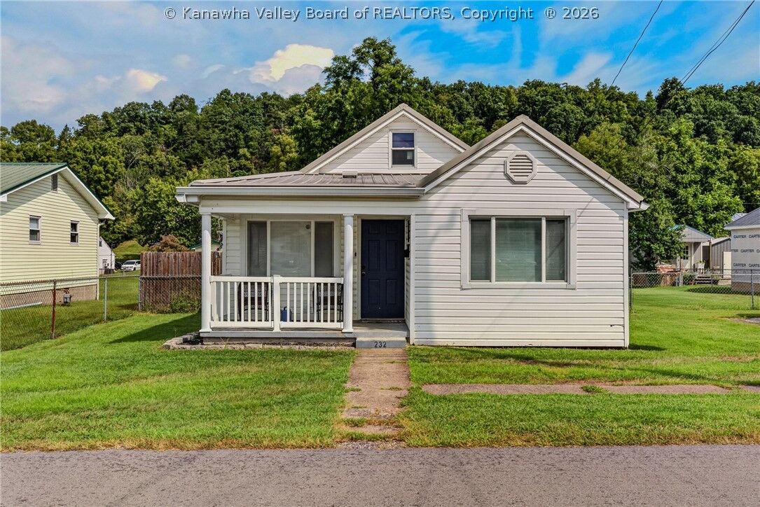 Property Photo:  232 2nd Avenue  WV 25271 