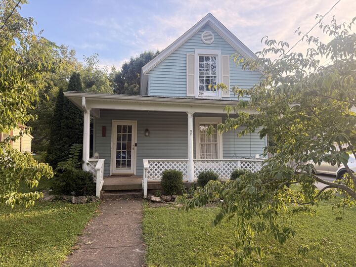 Property Photo:  237 W Higgins Street  KY 40347 