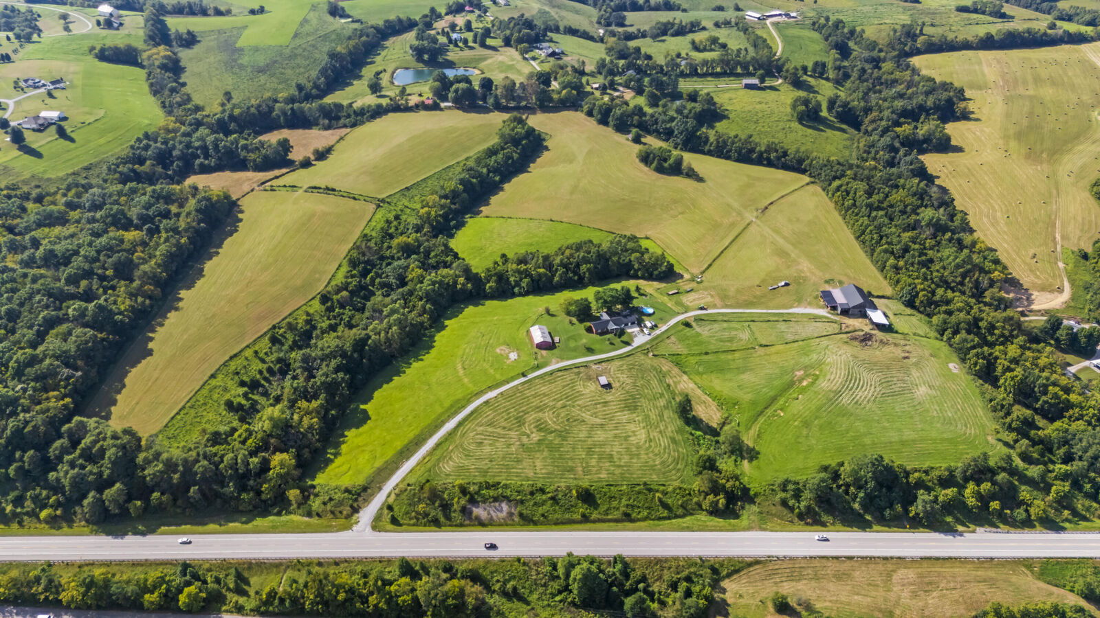 Property Photo:  945 Veterans Memorial Highway  KY 40374 