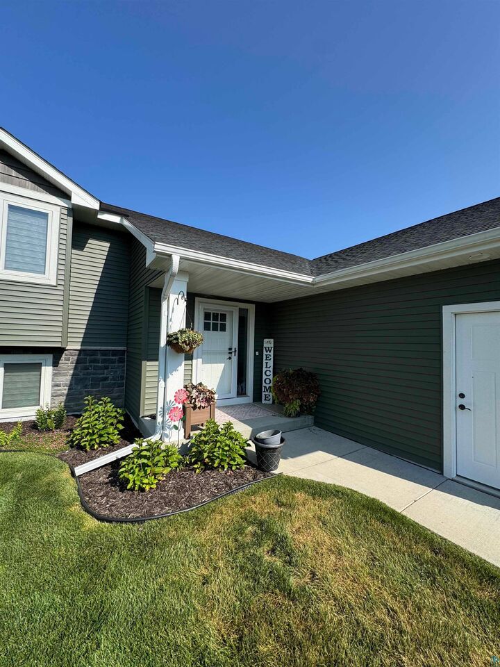 Property Photo: 3177 Kingston Rd WI 54022