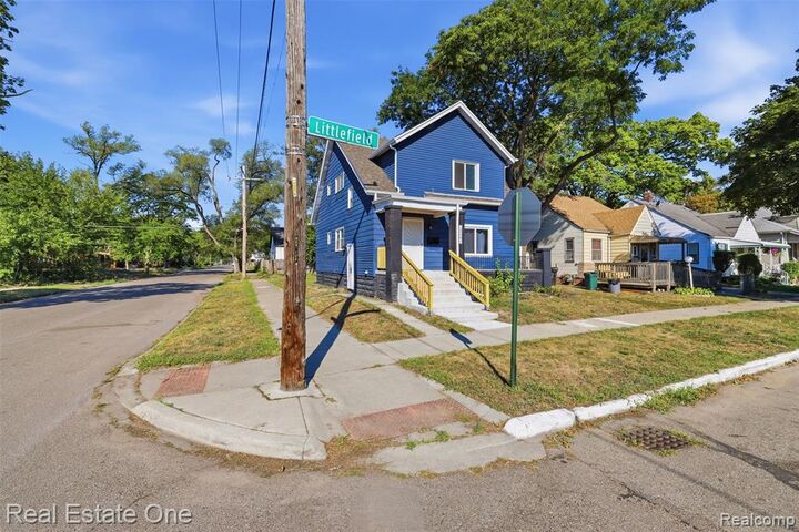 Property Photo: 15401 Littlefield Street MI 48227 3617