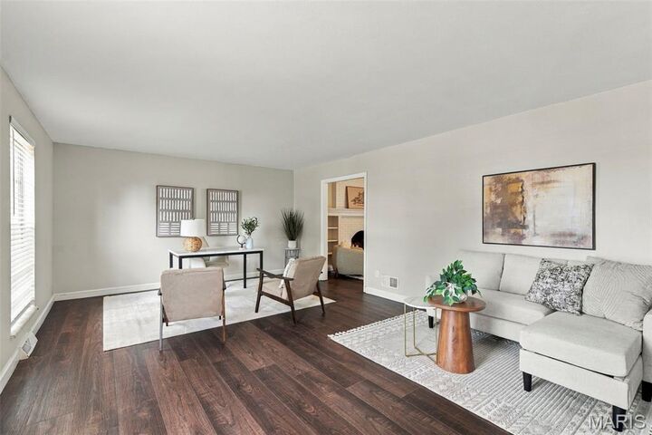 Property Photo:  1009 Spinoza Place  MO 63011 