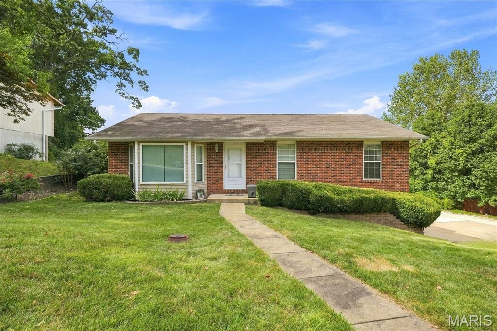 Property Photo:  2059 Del Rio Drive  MO 63010 