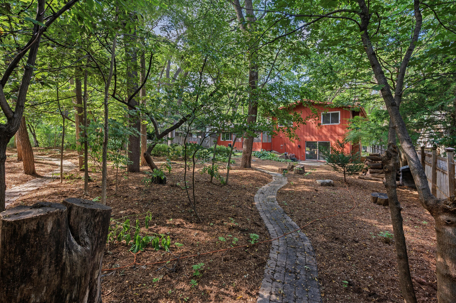 Property Photo: 2909 Pelham Dr WI 53713